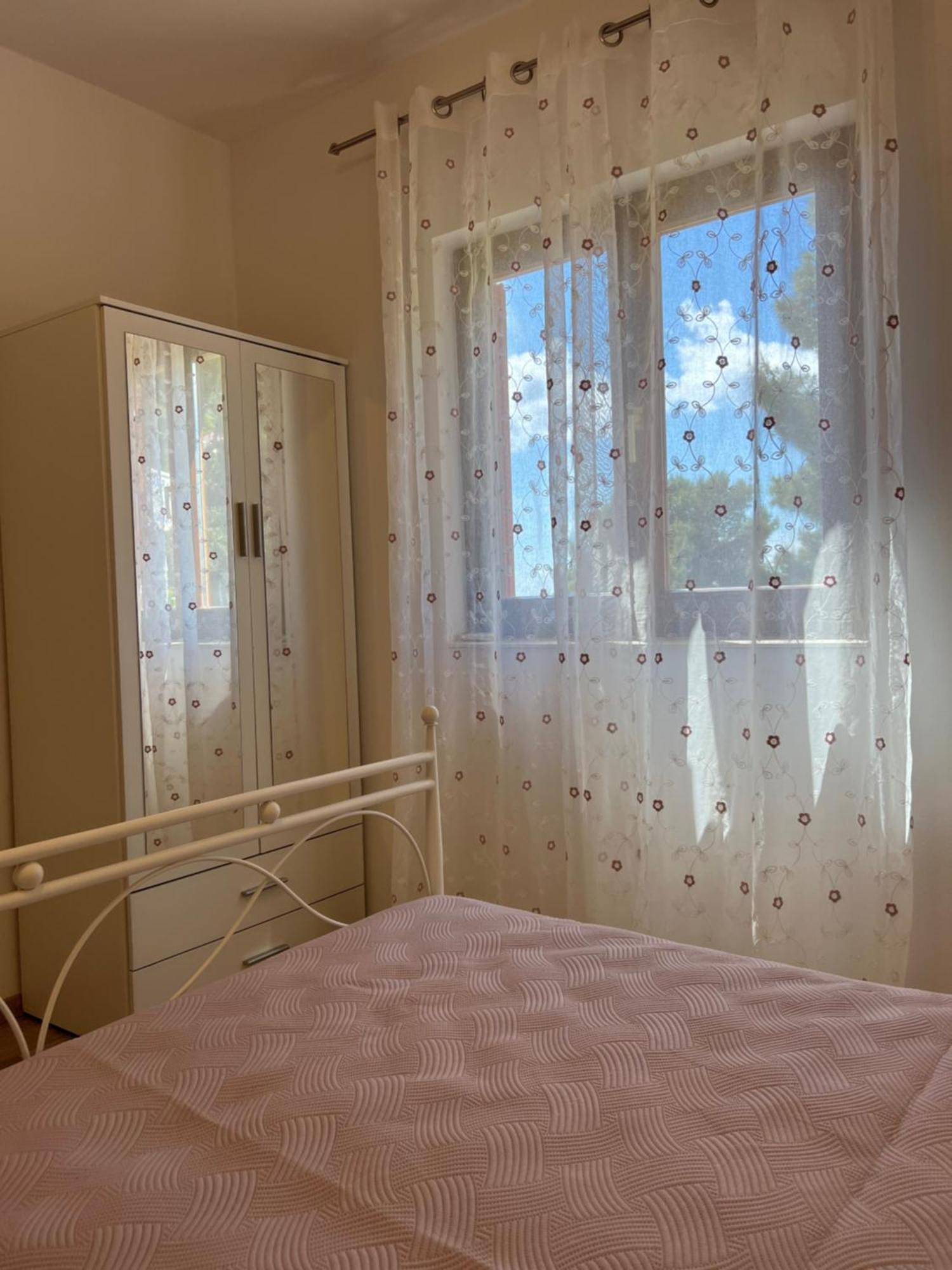 Vrankovic Apartman Sveta Nedelja (Hvar)