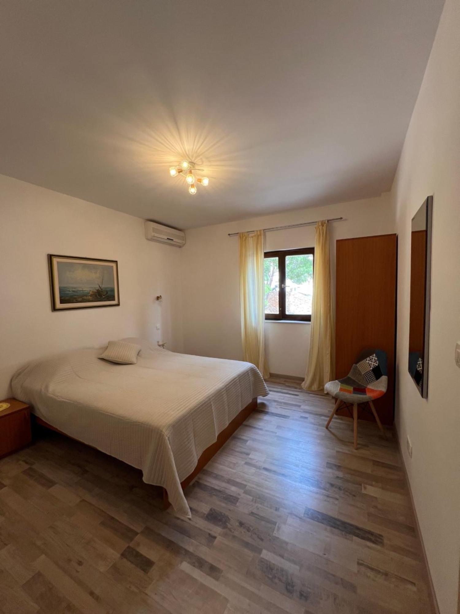 Vrankovic Apartman Sveta Nedelja (Hvar)